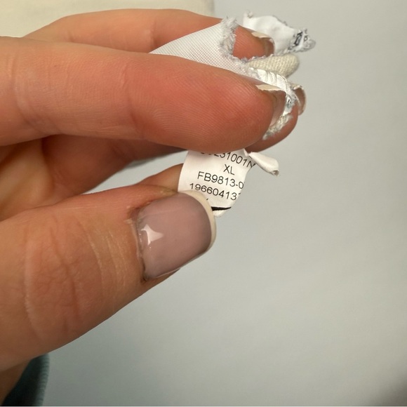 Nike | Men’s XL “Water. Fire. Earth.” Graphic Loose Fit Cropped Tee - Picture 5 of 9